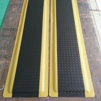 防疲勞地墊中間棉好壞區(qū)分，防靜電抗疲勞墊，無味防靜電桌墊