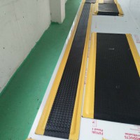 環(huán)保抗疲勞腳墊，防疲勞地墊廠 工業(yè)防靜電腳墊